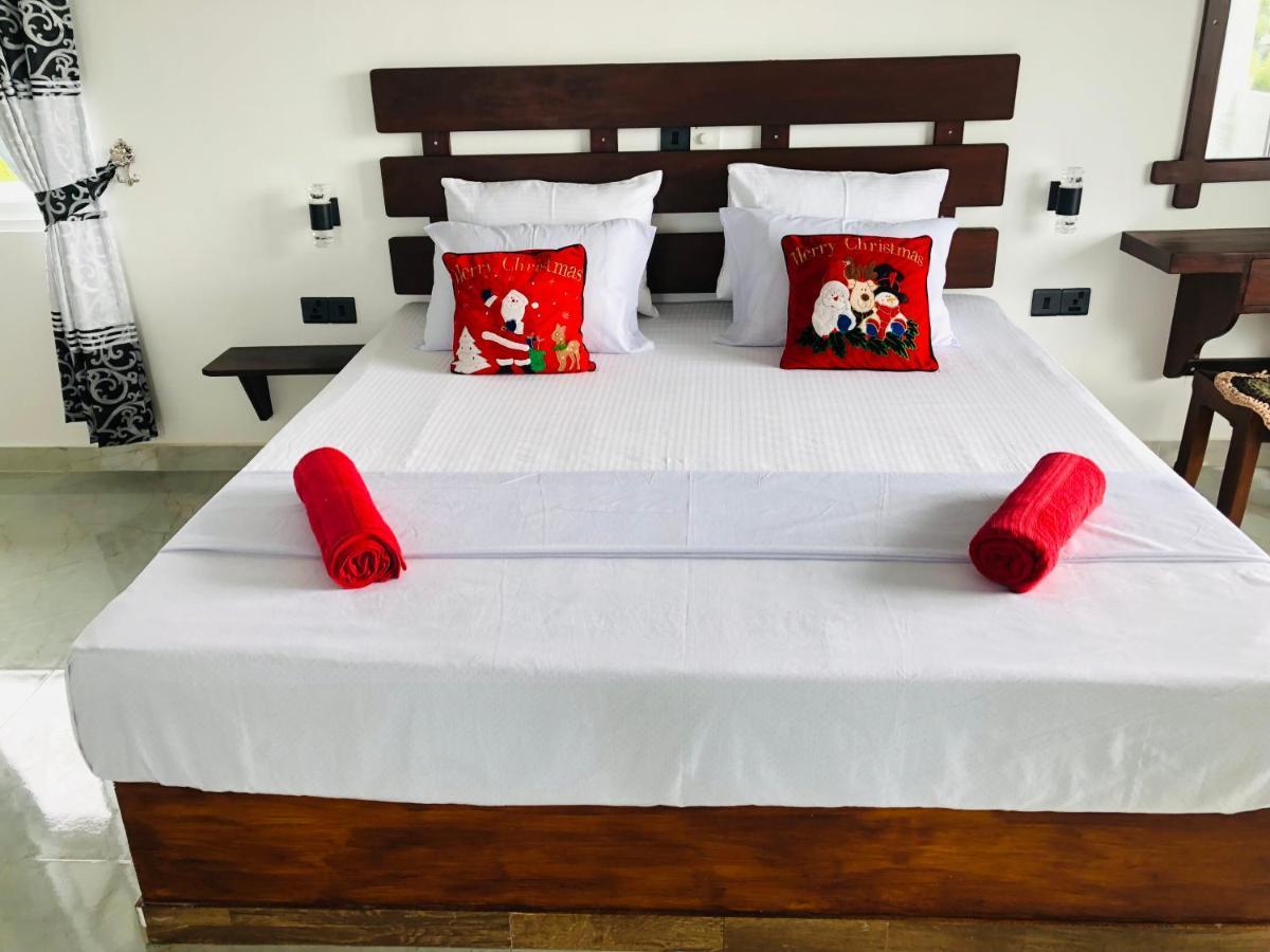 Indika'S Apartment Hikkaduwa Ngoại thất bức ảnh